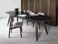 Eleganter Tisch Gunnar mit Tischplatte in Marmor Nero Marquinia glänzend