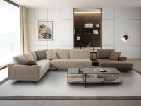 Sofa zusammengestellt aus Eck-Element cm 267 x 430 mit gesteppter Chaiselongue t.145