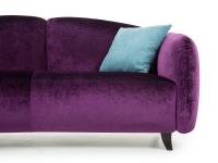 Gilmour Sofa aus violettem Samt