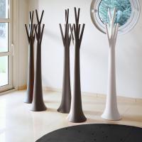 Tree Garderobenstange aus mattem Polyethylen von Bonaldo