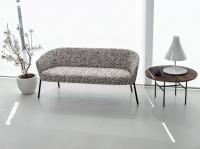 2-Sitzer Sofa Just für den Wohn- oder Wartebereich entworfen