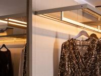Endständer für Horizon Lounge begehbare Kleiderschränke, erhältlich als L-Paneel oder Pufferstreifen