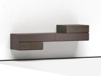 Modularer Nachttisch aus lackiertem Holz Mason, der mit einer aufgehängten Schublade eine originelle Ablage für den Schlafbereich bildet