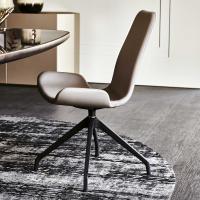 Stuhl für das Wohnzimmer mit großzügiger Sitzfläche mit Speichen Flamingo von Cattelan