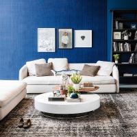 Mapoon dekorativer Teppich im verwaschenen Look und Arena Couchtisch von Cattelan 