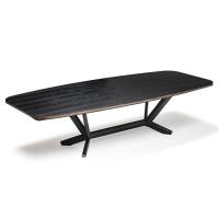 Planer Tisch mit geformtem offenporigem mattem schwarzem Ulme Holzessenz 