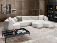 Sechseckiges Sofa, mit linearen Elementen, Endstücken, Sessel und Ottomane, die frei kombiniert werden können Panorama New