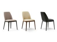 Michela Stuhl ohne Armlehnen und Holzgestell - 3 Modelle mit glatter, gefalteter oder gesteppter Rückenlehne erhältlich
