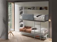 Ausziehbares Etagenbett, eine platzsparende Lösung mit geringer Tiefe, um aus einem Schlaf- oder Arbeitszimmer zwei Betten zu machen Slot