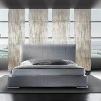 Gepolstertes Bett mit Stoffbezug, in mehreren Farben erhältlich Perseo