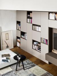 Ansicht der Wohnwand mit TV und Bücherschrank Way 04