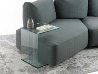 Multiglass servente perfetto per un posizionamento lato divano