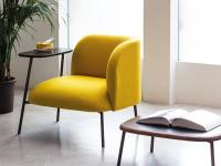 Sessel mit integriertem Tisch Fortune, gepolstert in gelbem Stoff