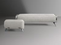 Panca letto e pouf Cuff, abbinabili all'omonimo letto e coordinabili tra loro per finiture e rivestimenti
