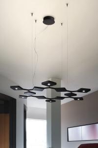 Lampe mit geometrischem Quad-Design und schwarzem Rahmen