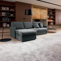 Modernes Sofa mit Chaiselongue aus Profilstoff