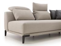 Funktionelle und bequeme verstellbare Rückenkissen für das Sofa Bradford 