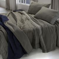 Bettdecke für die Übergangszeit aus "bügelfreier" Baumwolle