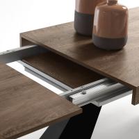Moderner Tisch mit Keramiktischplatte Shore - Detail des Verlängerungsmechanismus