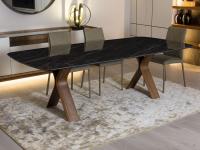 Esszimmertisch mit Platte aus Feinsteinzeug Still und Struktur aus Holz