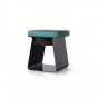 Hocker mit geschlossenem Untergestell: cm 40 t.40 h.45 - +201,41 €
