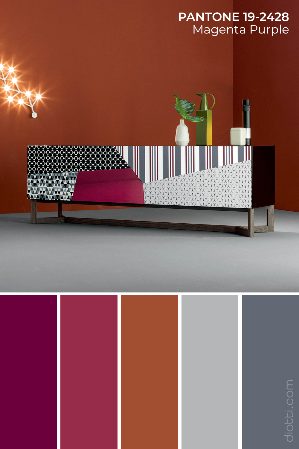 Credenza Doppler in Pantone Magenta Purple