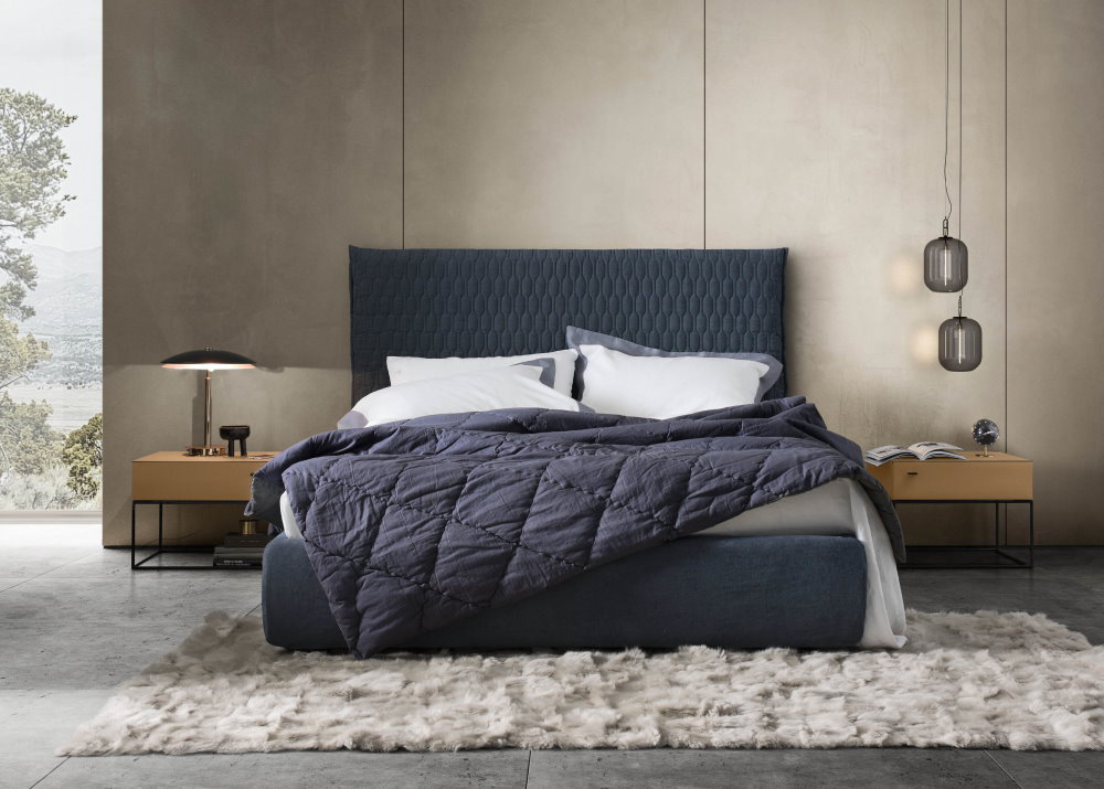 Letto imbottito in tessuto blu navy scuro | Alva