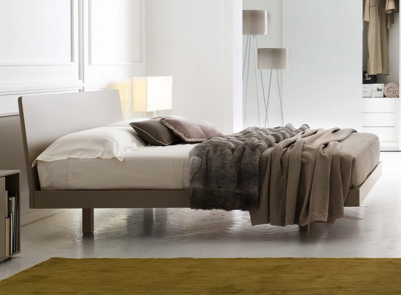 Letto Marlin: letto in legno essenza, rovere laccato, laccato opaco o nobilitato