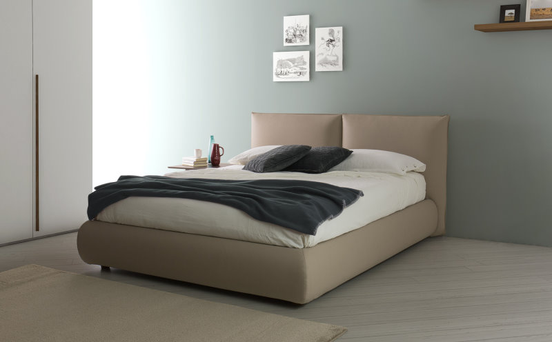 Letto matrimoniale in pelle con contenitore - Becket