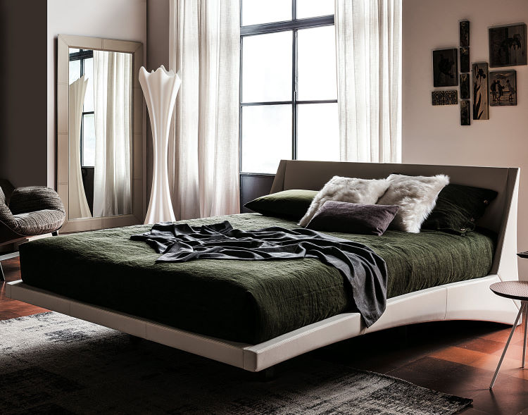 Letto matrimoniale king di design Dylan cm 195 x 218 / 231, cm 208 x 221, cm 215 x 218. Materasso cm 180 x 200 / 210, cm 190 x 200, cm 200 x 200