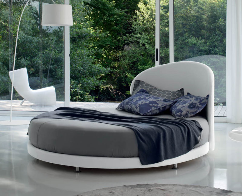 Letto rotondo con testiera alta arrotondata - Letto Globe