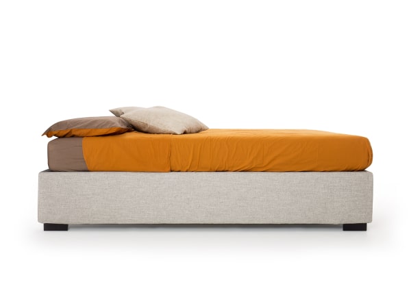 Letto sommier compatto con giroletto slim More&Plus, vista laterale