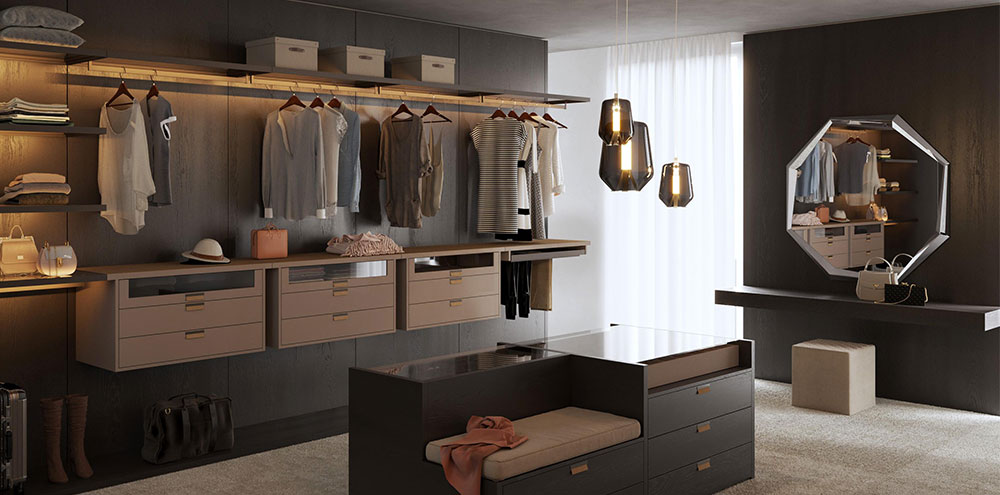 Walk-in closet