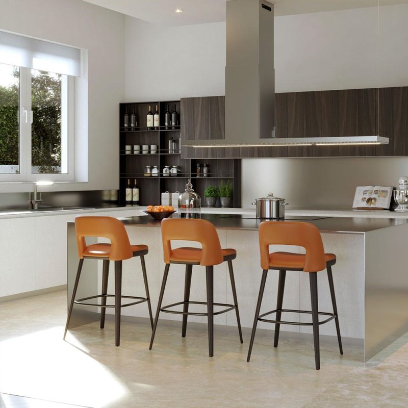 Cucina con sgabelli arancioni | Klab 08